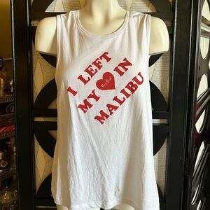 Fred Segal I Left My Heart In Malibu White & Red Pull On Tank Top Tee / T Shirt.